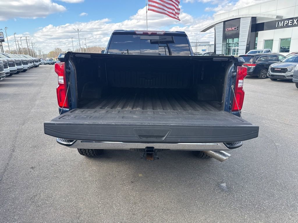 Used 2020 Chevrolet Silverado 2500 LTZ w/ LTZ Plus Package image 33