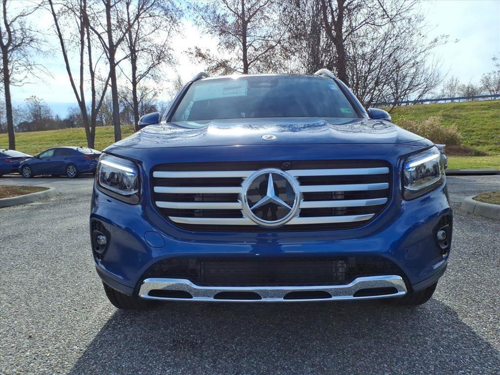 New 2026 Mercedes-Benz GLB 250 image 2