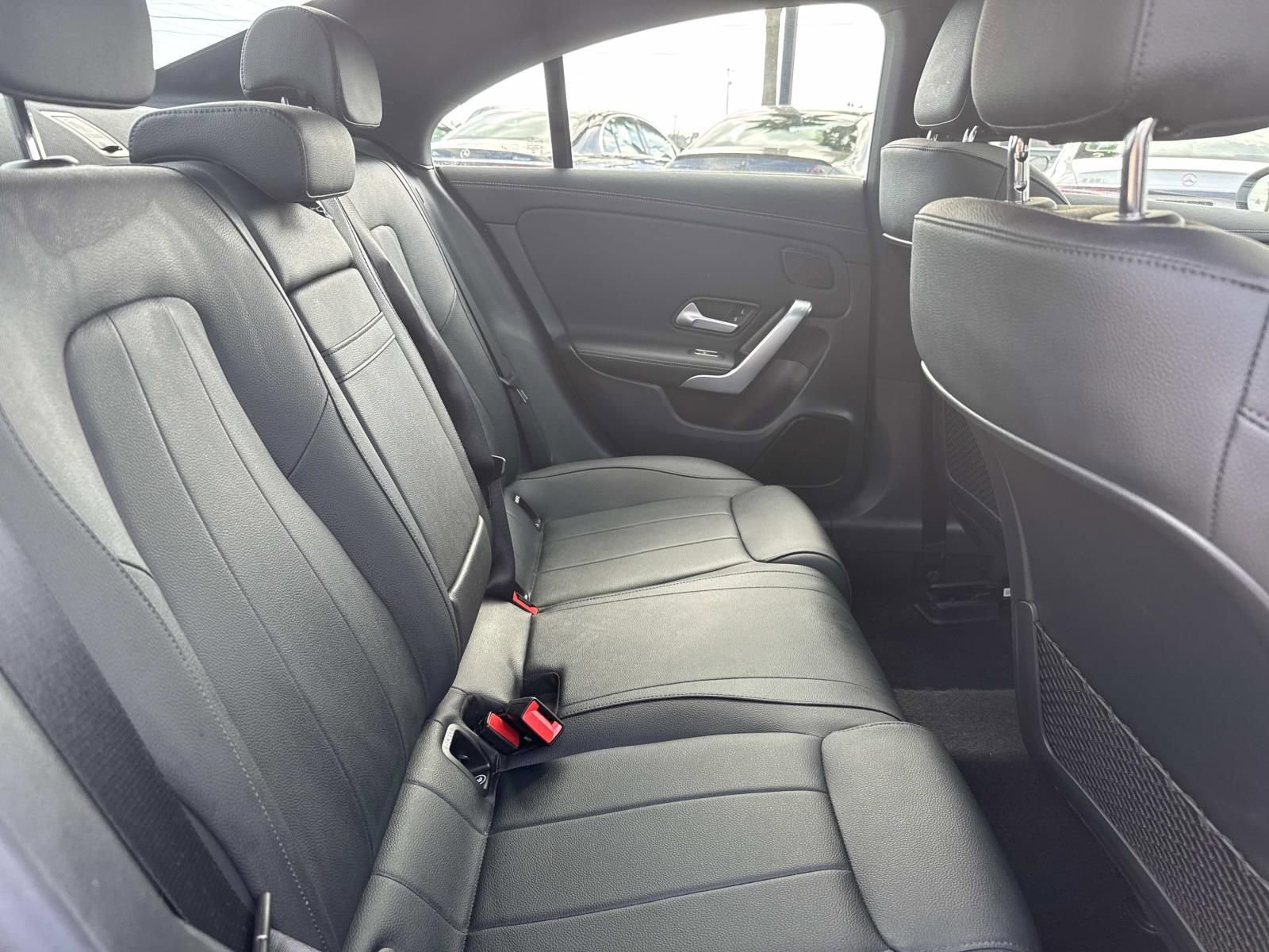 Used 2025 Mercedes-Benz CLA 250 image 9