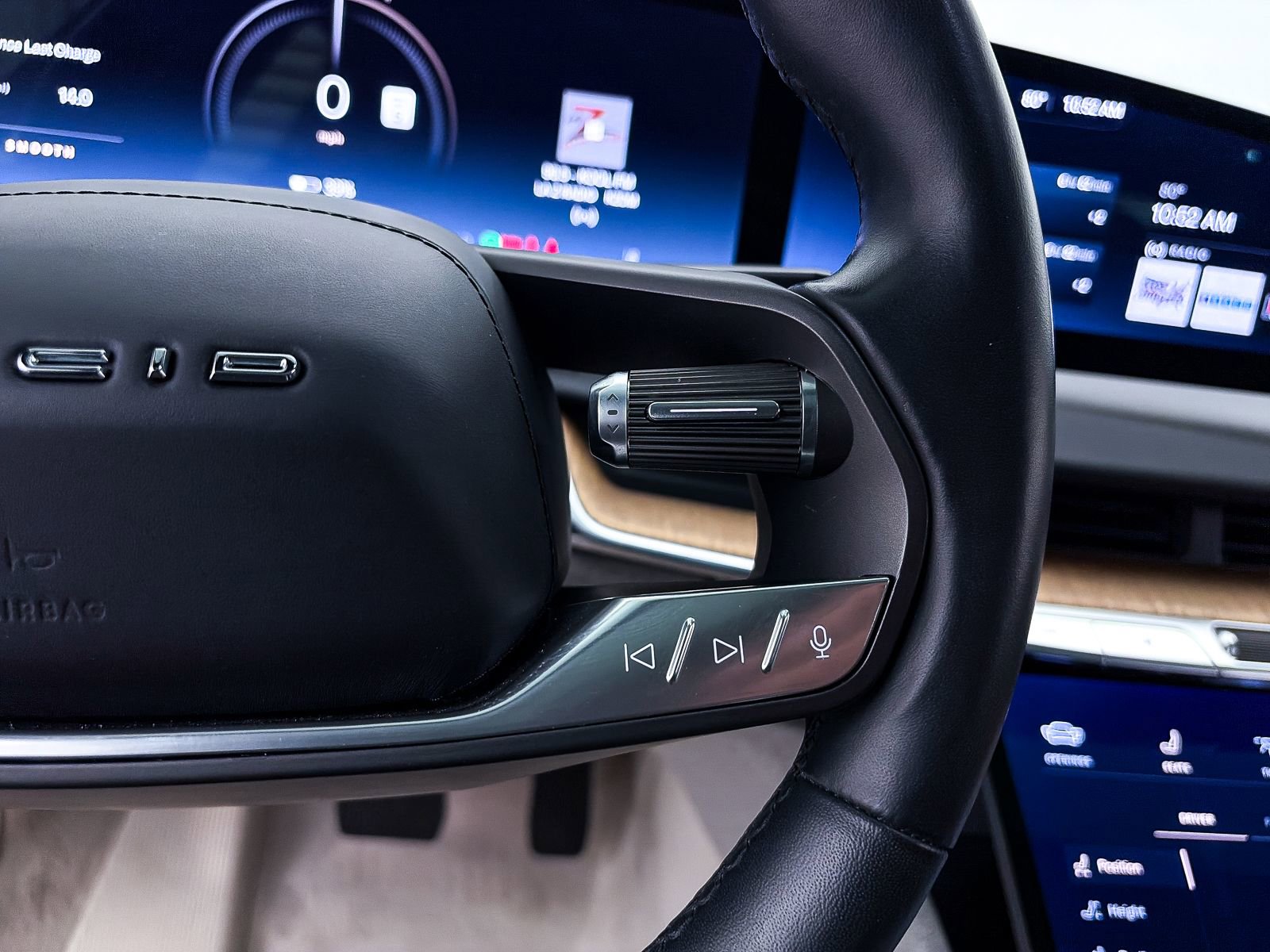 Used 2023 Lucid Air Touring AWD/4WD image 30