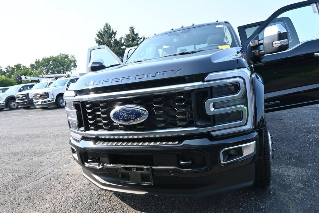 New 2026 Ford F450 Platinum w/ Platinum Plus Package AWD/4WD image 84