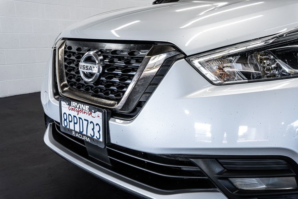 Used 2020 Nissan Kicks SR w/ SR Premium Package image 10