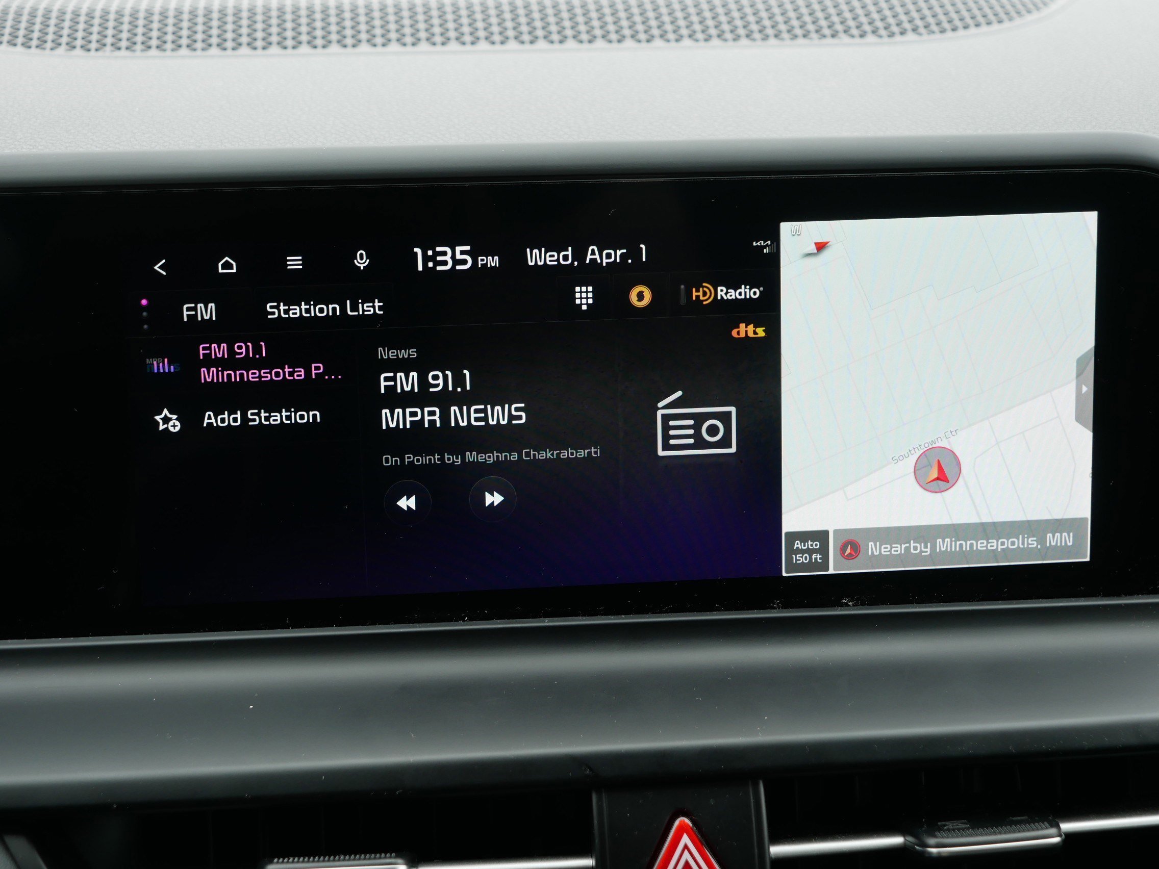 Certified 2025 Kia Seltos EX w/ EX Sunroof Package image 22