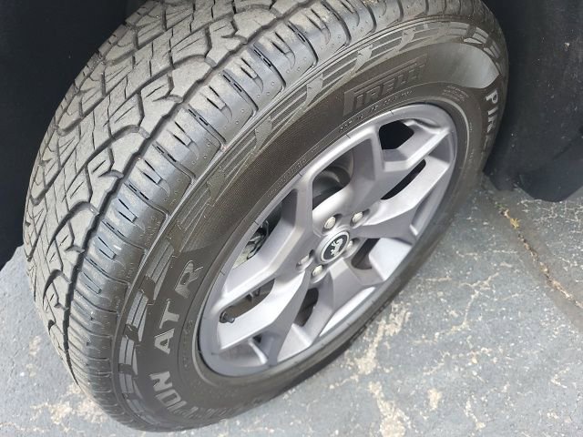 Used 2024 Ford Bronco Sport Badlands image 7