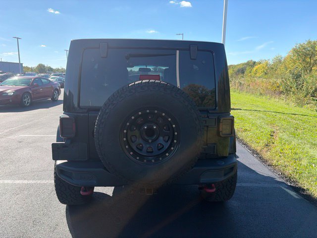 Used 2017 Jeep Wrangler Unlimited Rubicon AWD/4WD image 12