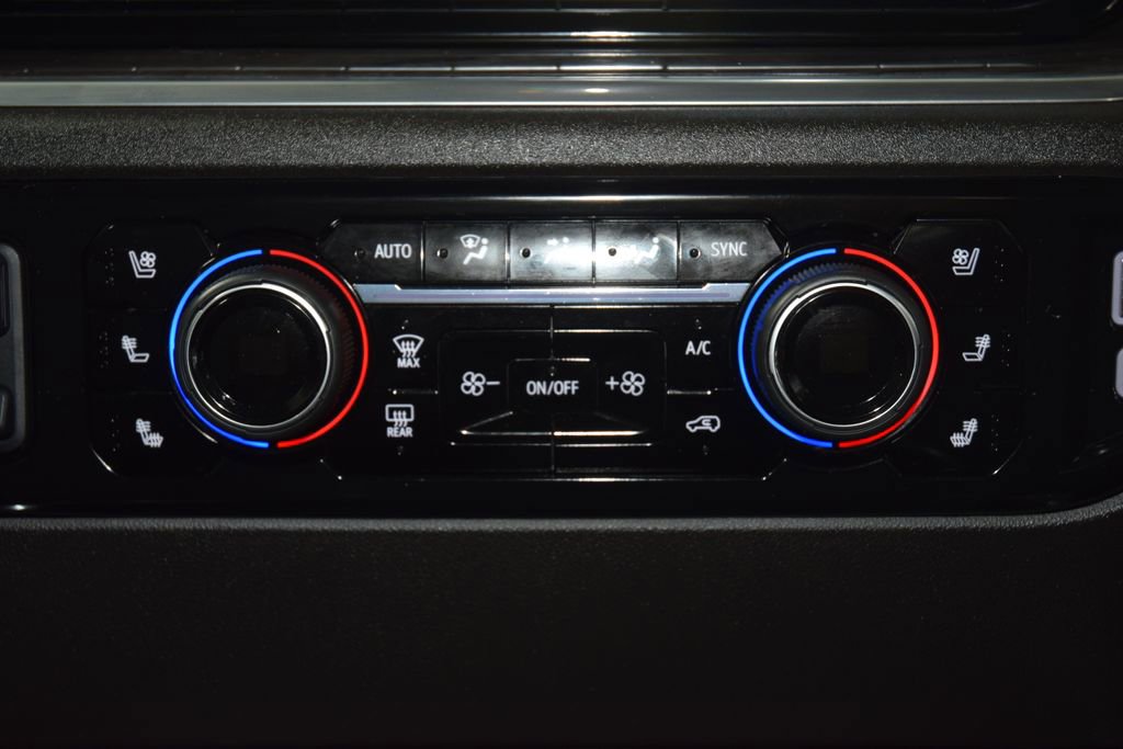 Used 2025 Chevrolet Silverado 2500 LTZ w/ Trail Boss Package AWD/4WD image 40