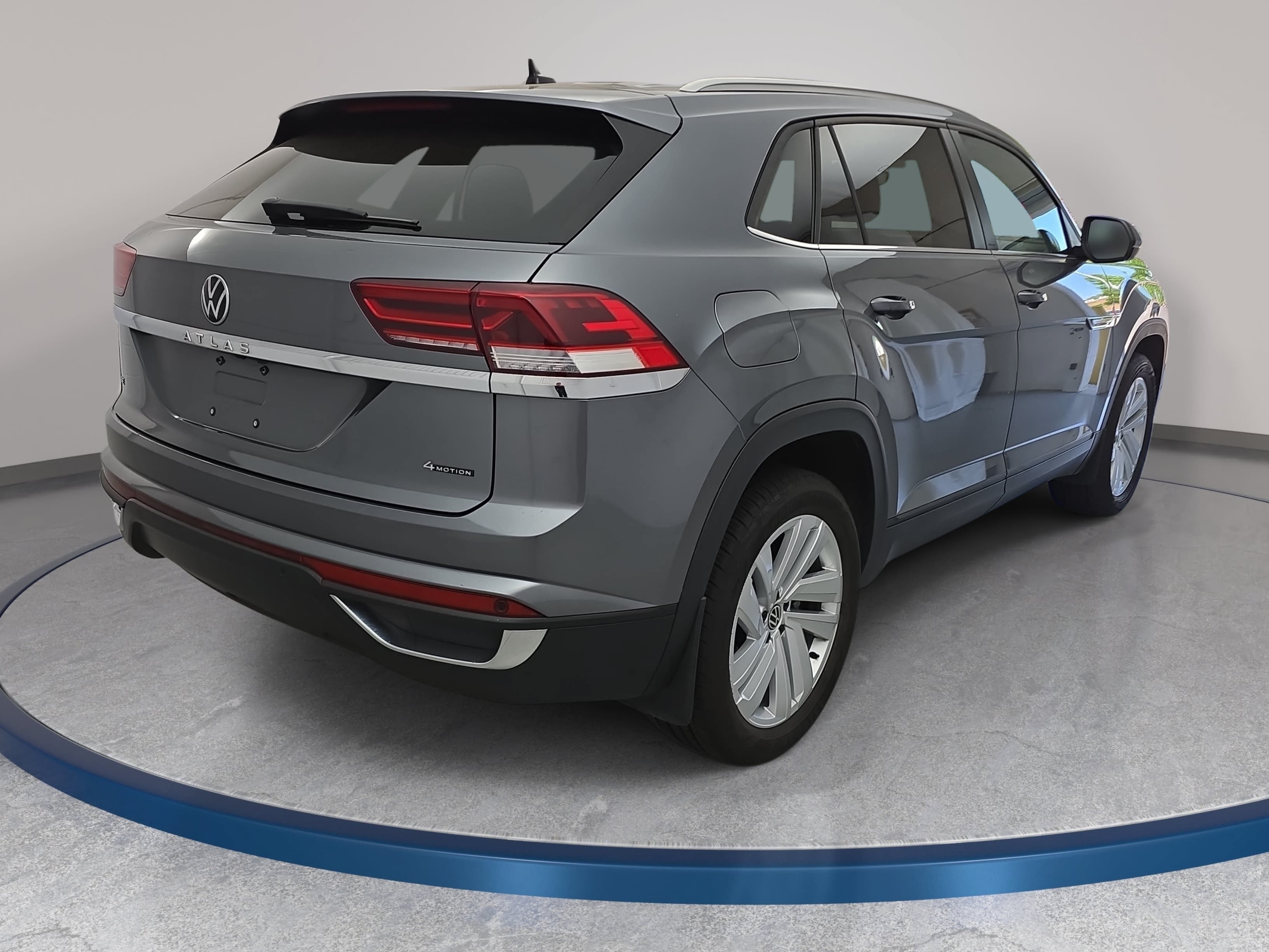 Certified 2023 Volkswagen Atlas Cross Sport SE AWD/4WD image 5