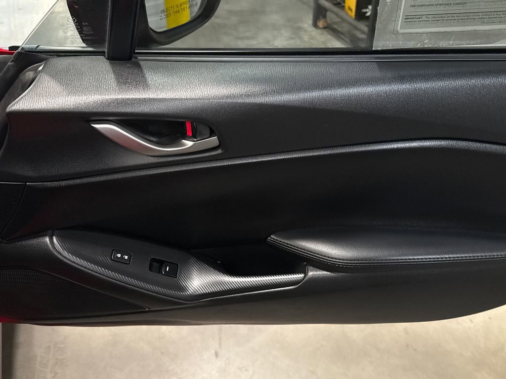 Used 2024 MAZDA MX-5 Miata Sport RWD image 12