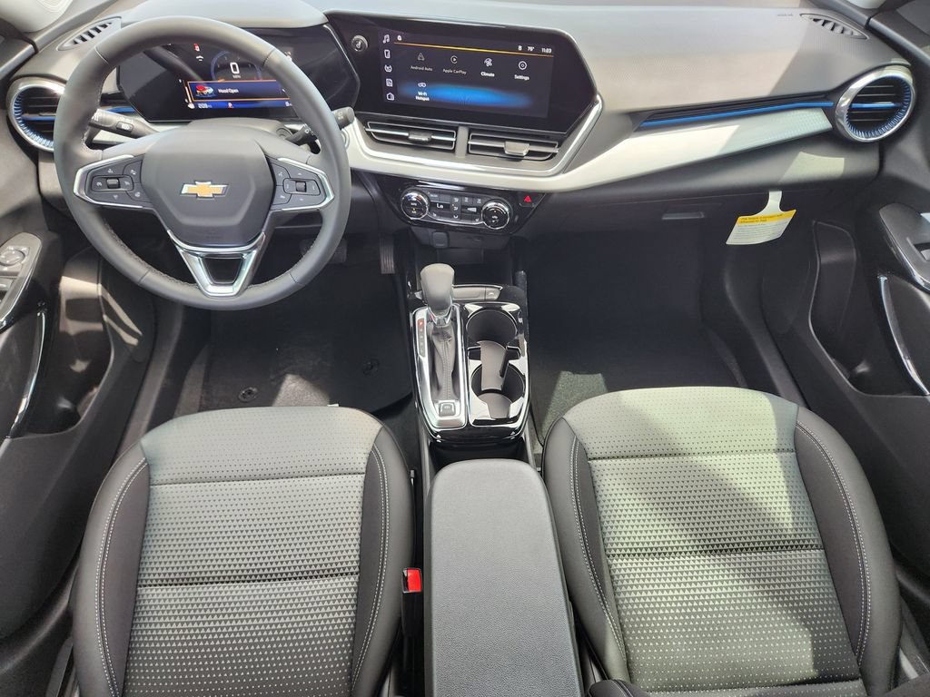 New 2026 Chevrolet Trax LT w/ Driver Confidence Package FWD image 17