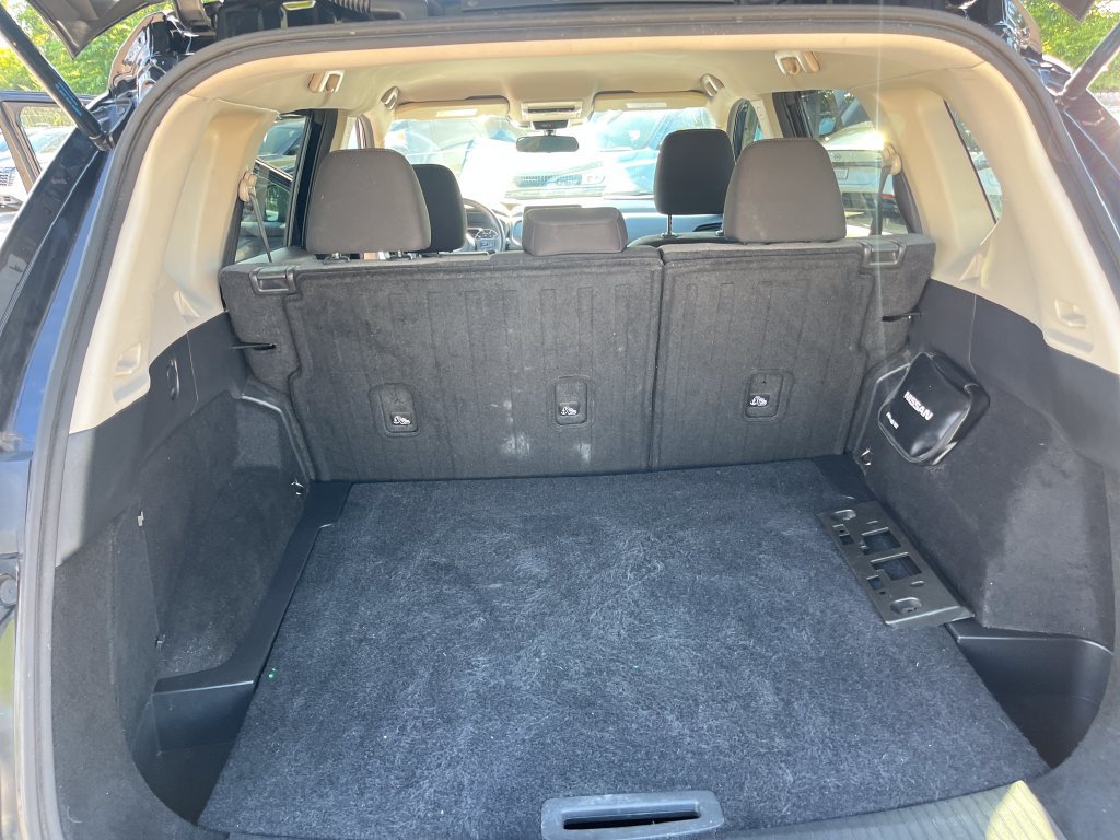 Used 2021 Nissan Rogue S FWD image 21