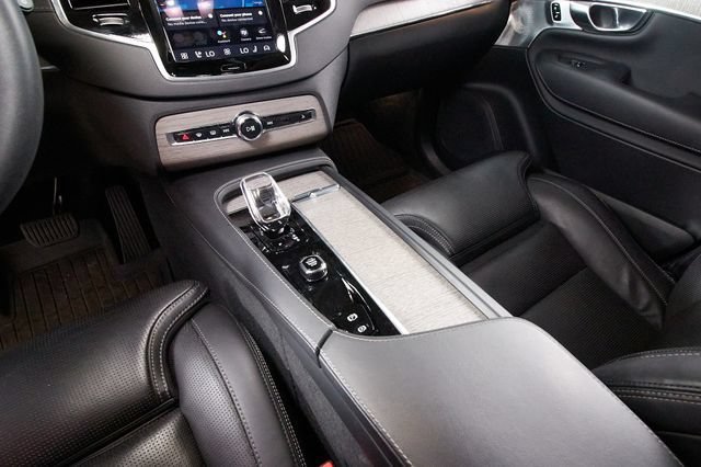 Certified 2023 Volvo XC90 B6 Ultimate w/ Lounge Package AWD/4WD image 10
