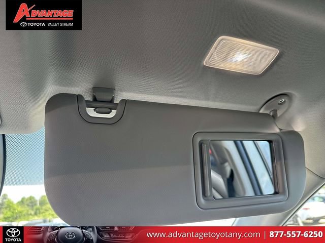 Used 2025 Toyota RAV4 XLE FWD image 39