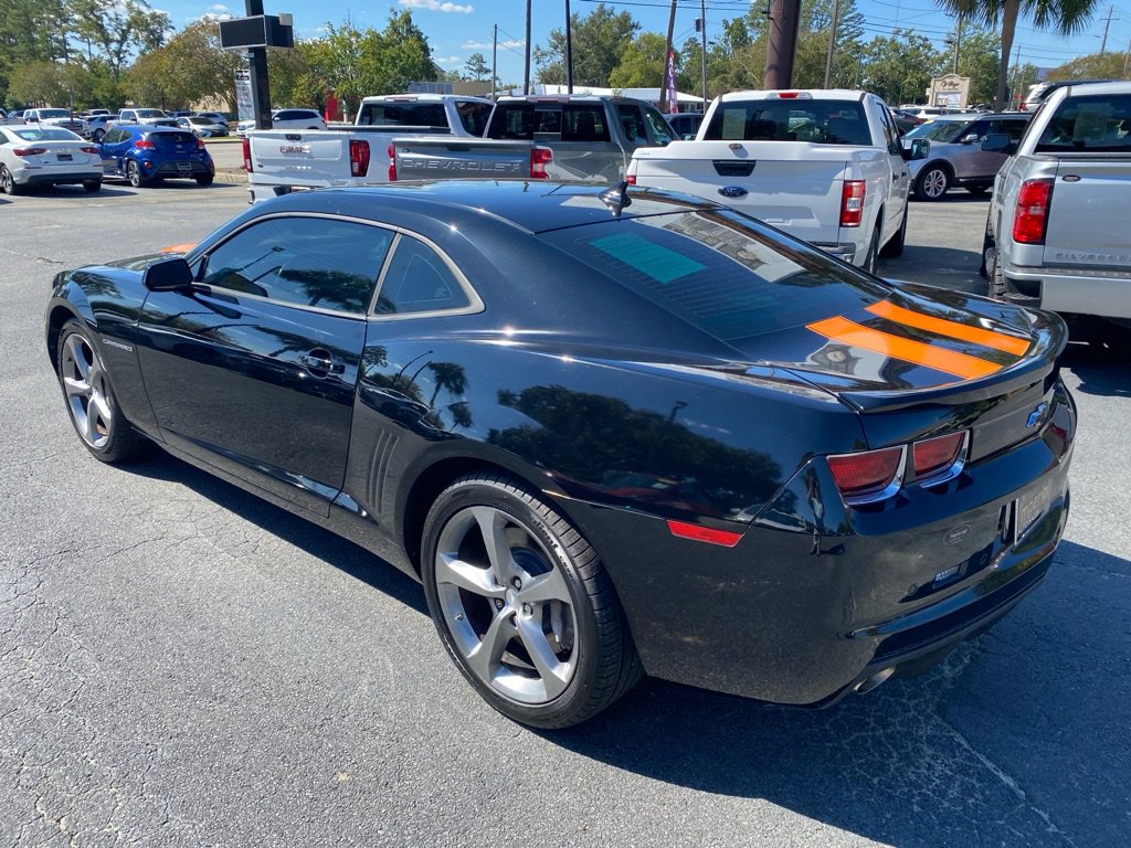 Used 2013 Chevrolet Camaro SS w/ RS Package image 4