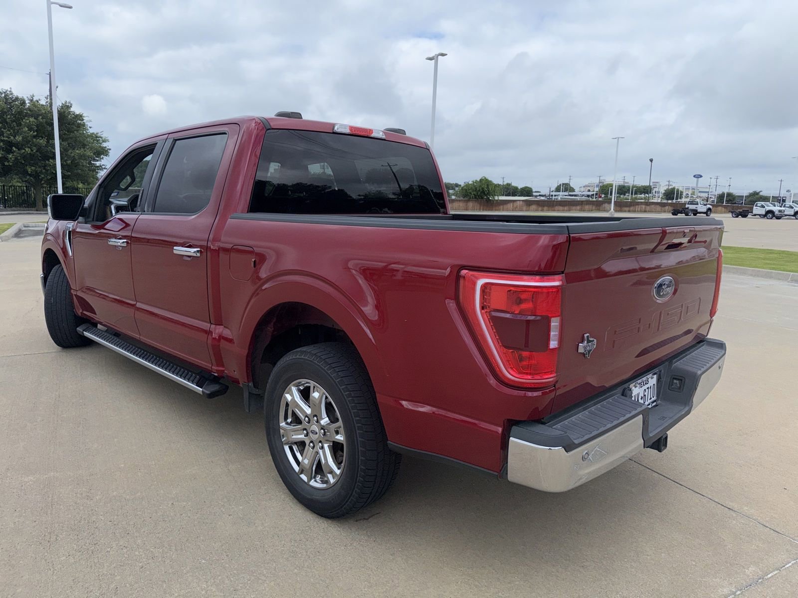 Used 2021 Ford F150 XLT w/ Equipment Group 302A High RWD image 4