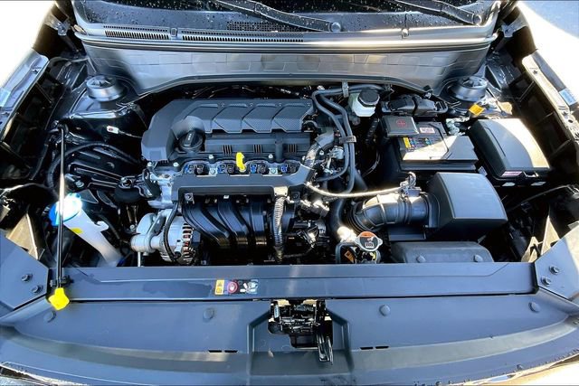 Certified 2026 Hyundai Venue SEL FWD image 10