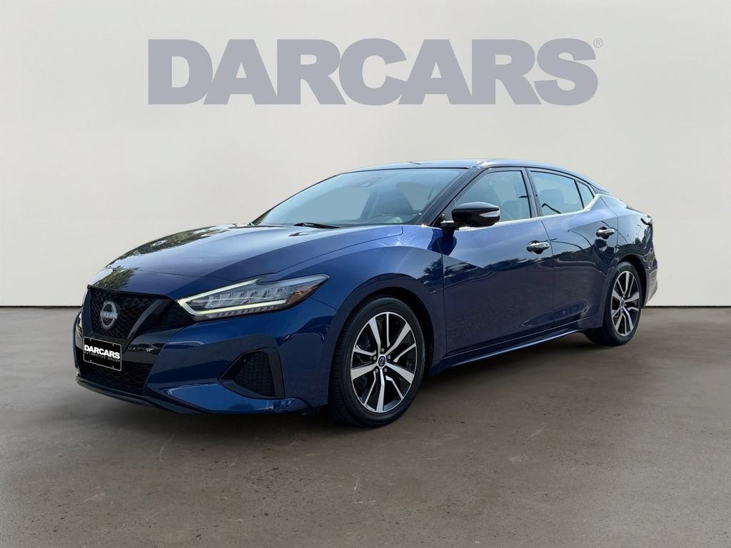 Used 2023 Nissan Maxima SV w/ Floor Mat Group FWD image 2