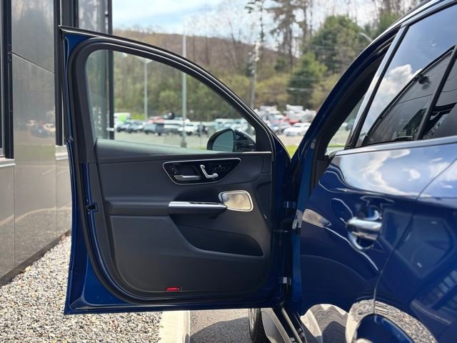 Used 2026 Mercedes-Benz GLC 300 4MATIC image 18