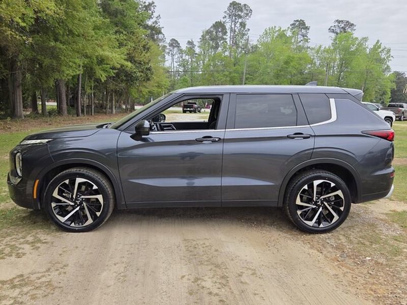 Used 2024 Mitsubishi Outlander Ralliart AWD/4WD image 5