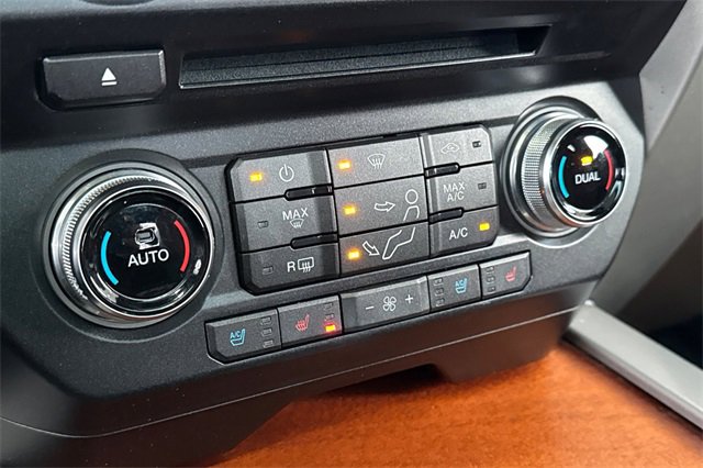 Used 2018 Ford F350 King Ranch w/ King Ranch Ultimate Package image 28