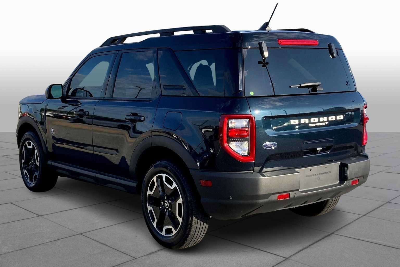 Used 2022 Ford Bronco Sport Outer Banks AWD/4WD image 13