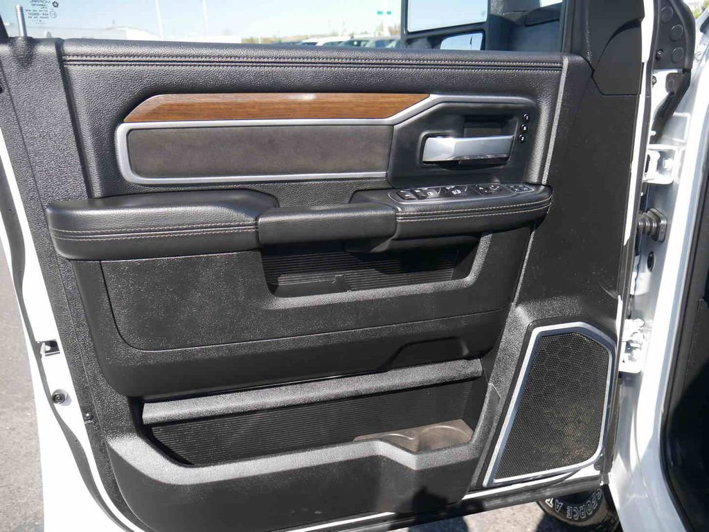 Certified 2024 RAM 2500 Laramie image 29