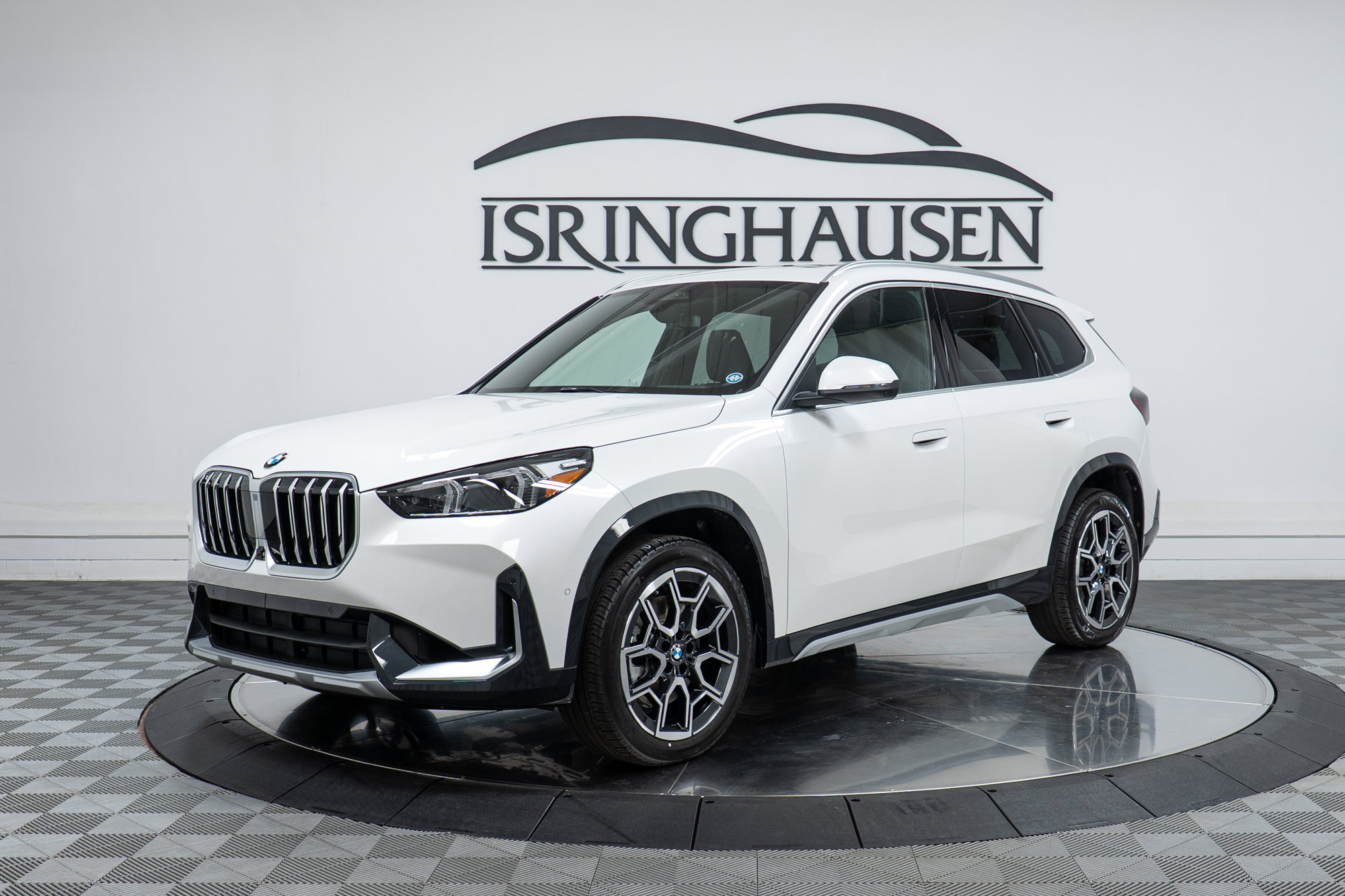 Used 2026 BMW X1 xDrive28i w/ Technology Package