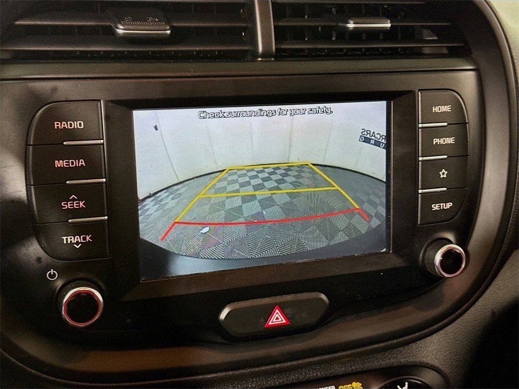 Used 2020 Kia Soul LX image 13