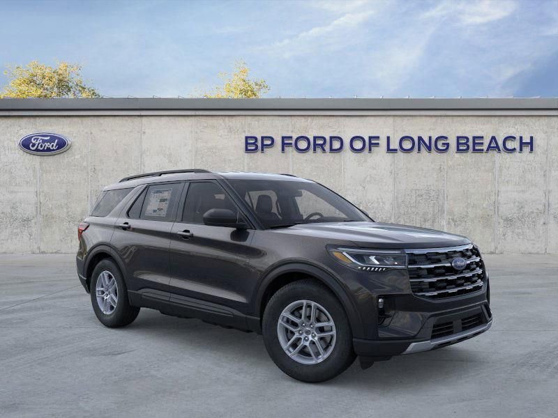 New 2026 Ford Explorer Active w/ Active Comfort Package image 7