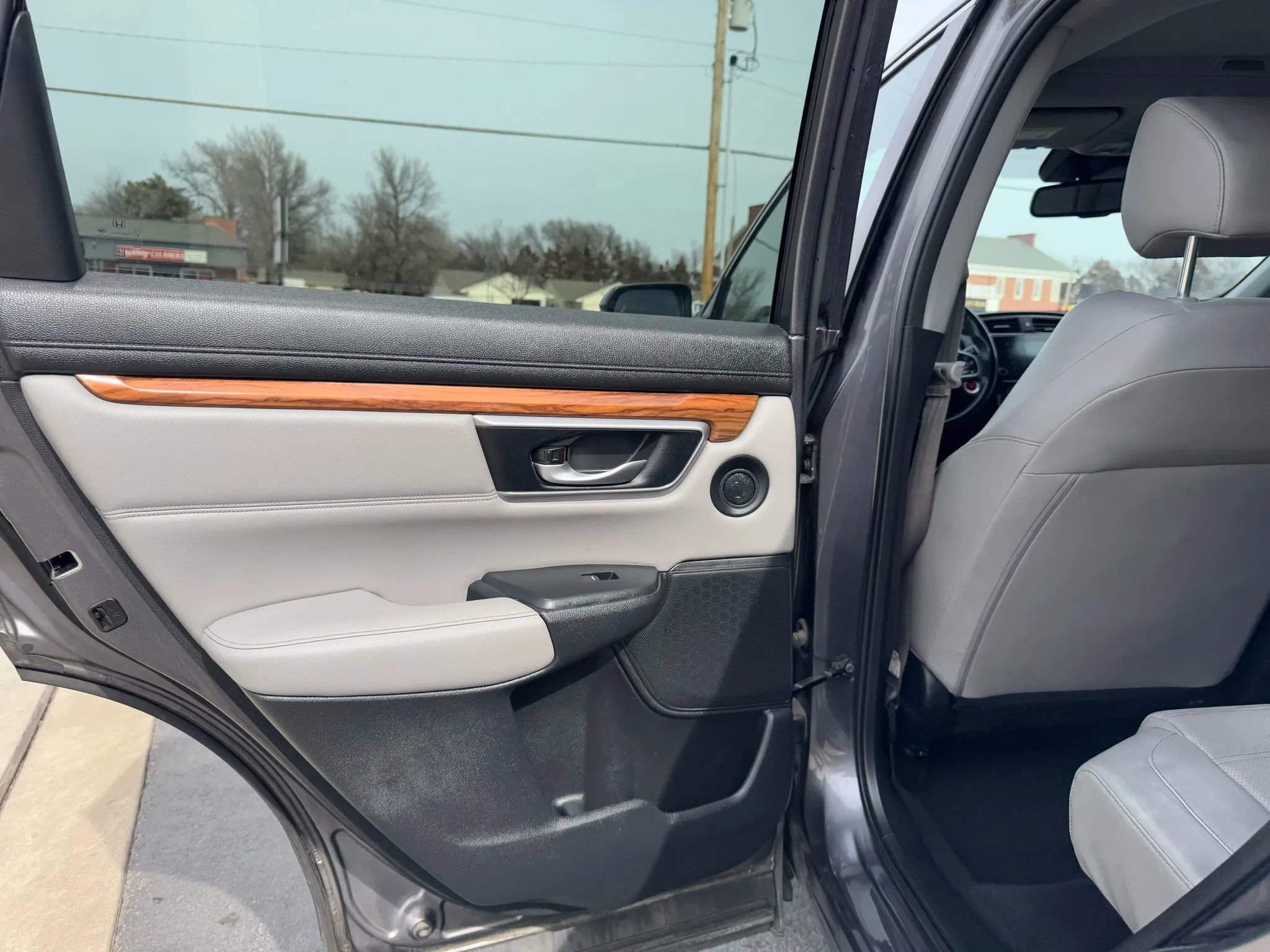 Used 2017 Honda CR-V EX-L image 30