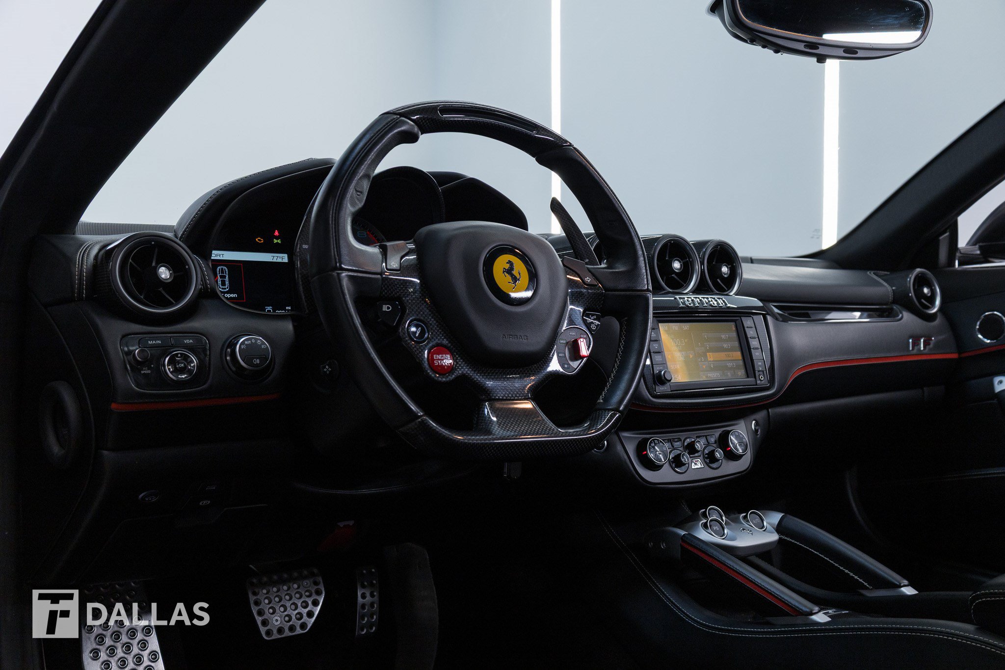 Used 2012 Ferrari FF AWD/4WD image 27