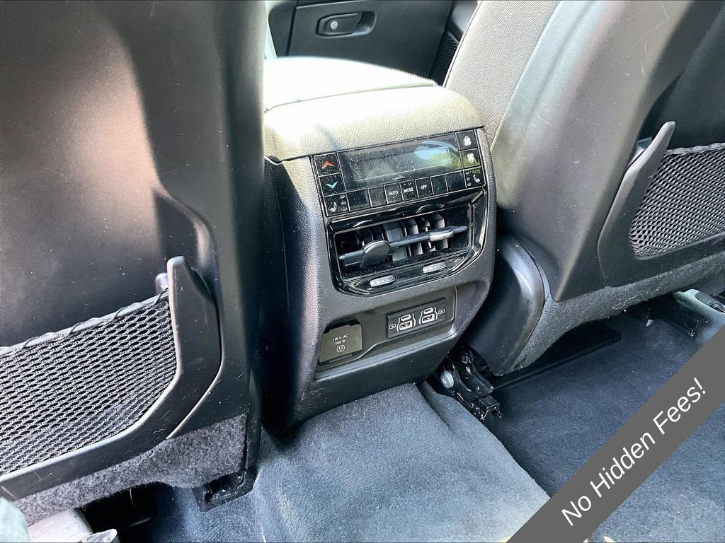 Used 2023 Jeep Grand Cherokee L Overland AWD/4WD image 31