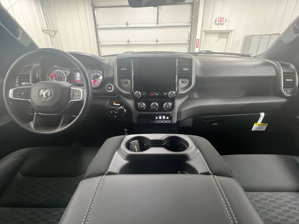 New 2026 RAM 1500 Express AWD/4WD image 10