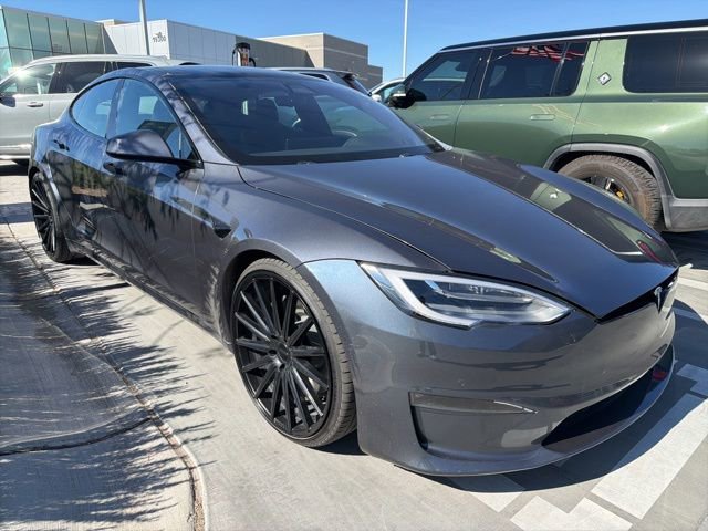 Used 2022 Tesla Model S Plaid image 13