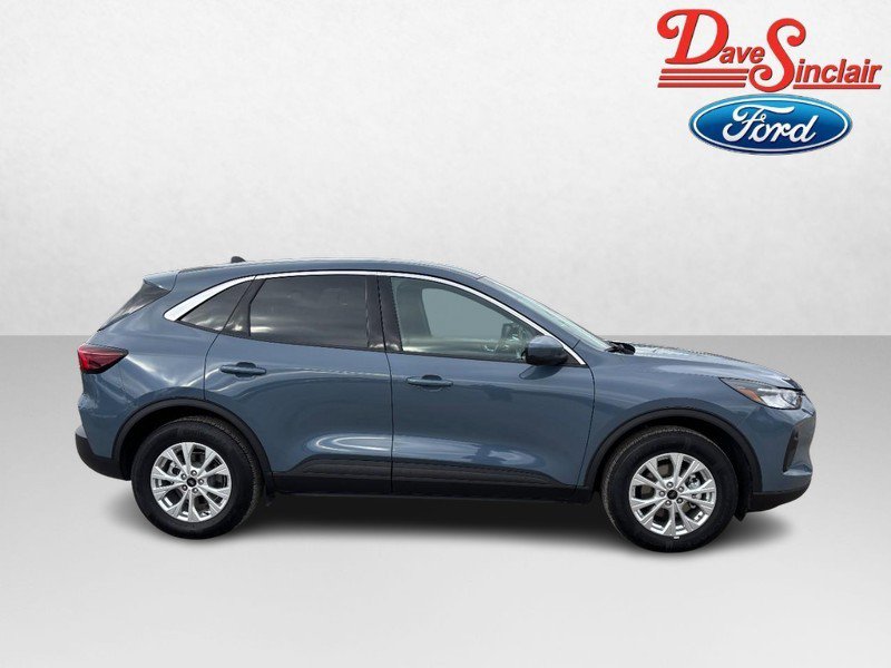 Used 2023 Ford Escape Active w/ Tech Pack #2 AWD/4WD image 5