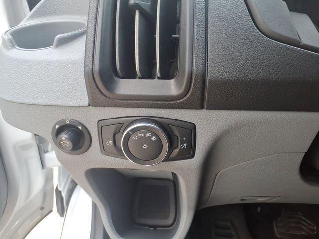 Used 2018 Ford Transit 350 XLT image 12