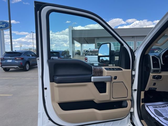 Used 2019 Ford F250 Lariat w/ Lariat Value Package AWD/4WD image 11