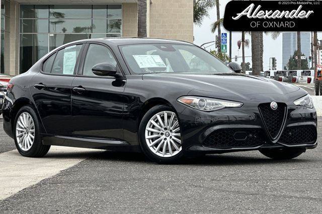Used 2023 Alfa Romeo Giulia Sprint RWD image 1