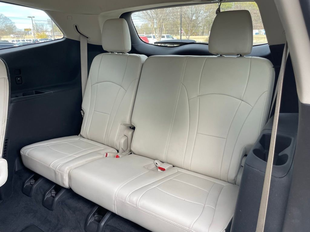 Used 2023 Buick Enclave Premium w/ Experience Buick Package image 28