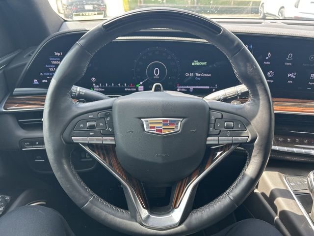 Certified 2023 Cadillac Escalade Premium Luxury image 13