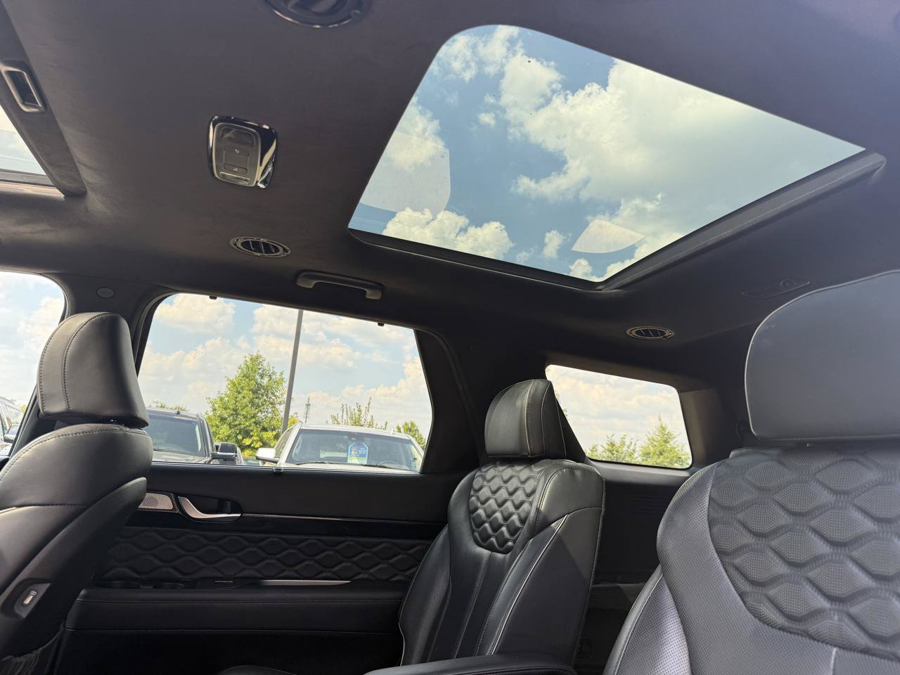 Used 2020 Hyundai Palisade Limited FWD image 15