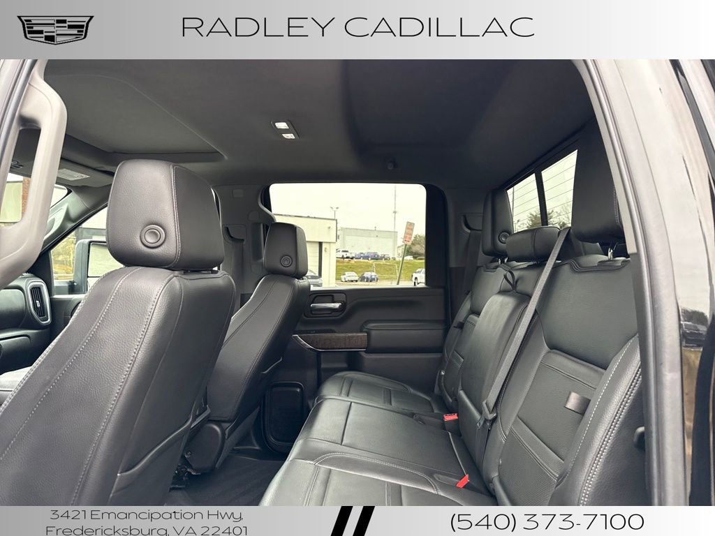 Used 2022 GMC Sierra 3500 Denali w/ Denali Black Diamond Edition image 22