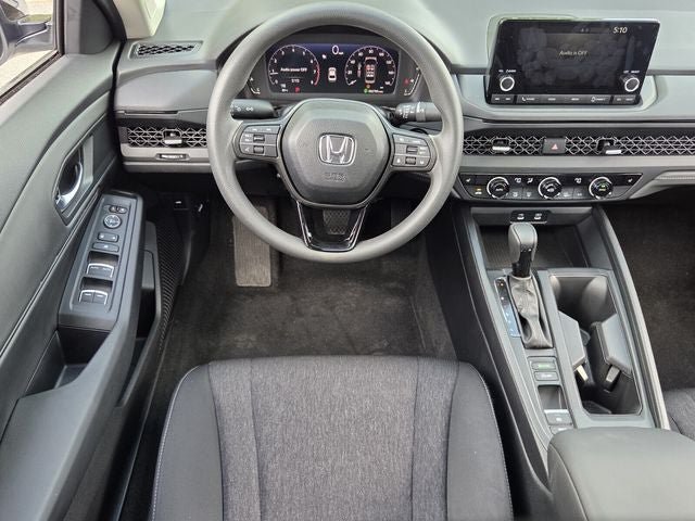Used 2025 Honda Accord SE image 14