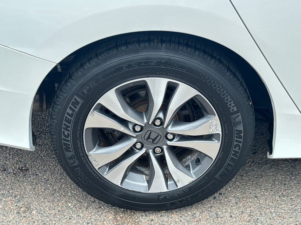 Used 2013 Honda Accord LX image 40
