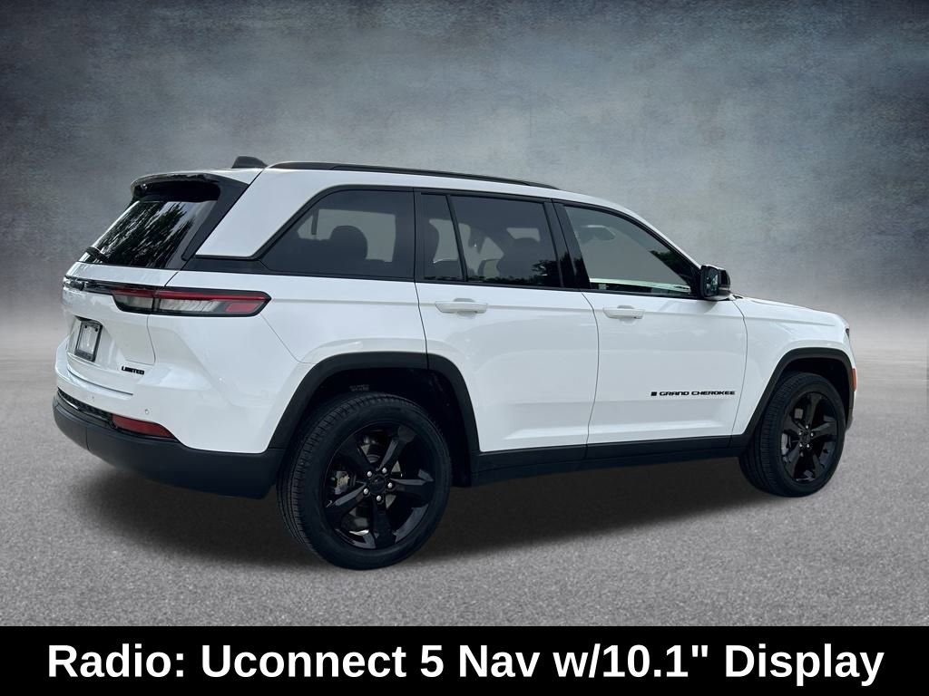 Certified 2024 Jeep Grand Cherokee Limited w/ Black Appearance Package image 7