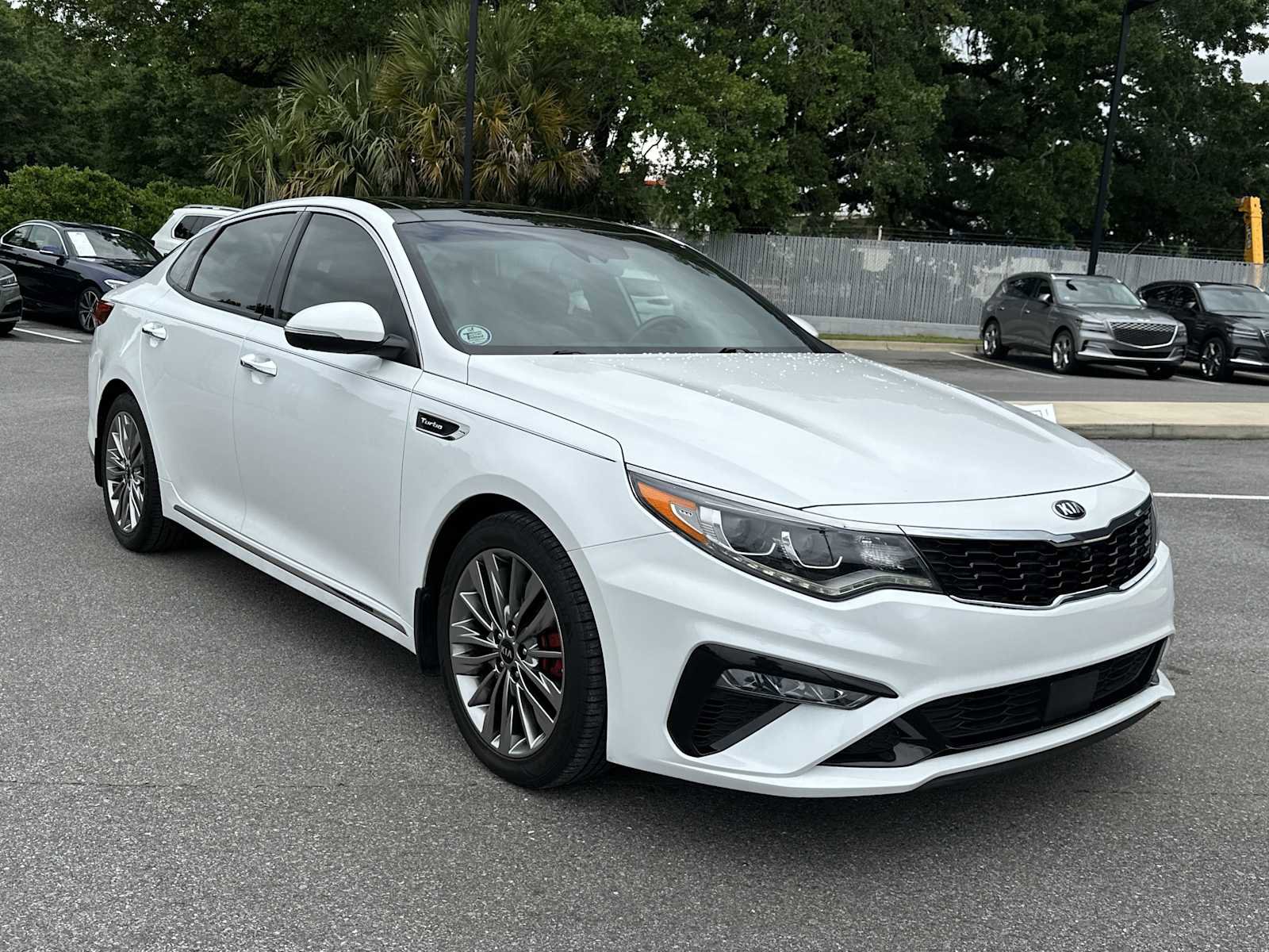 Used 2019 Kia Optima SX FWD image 1
