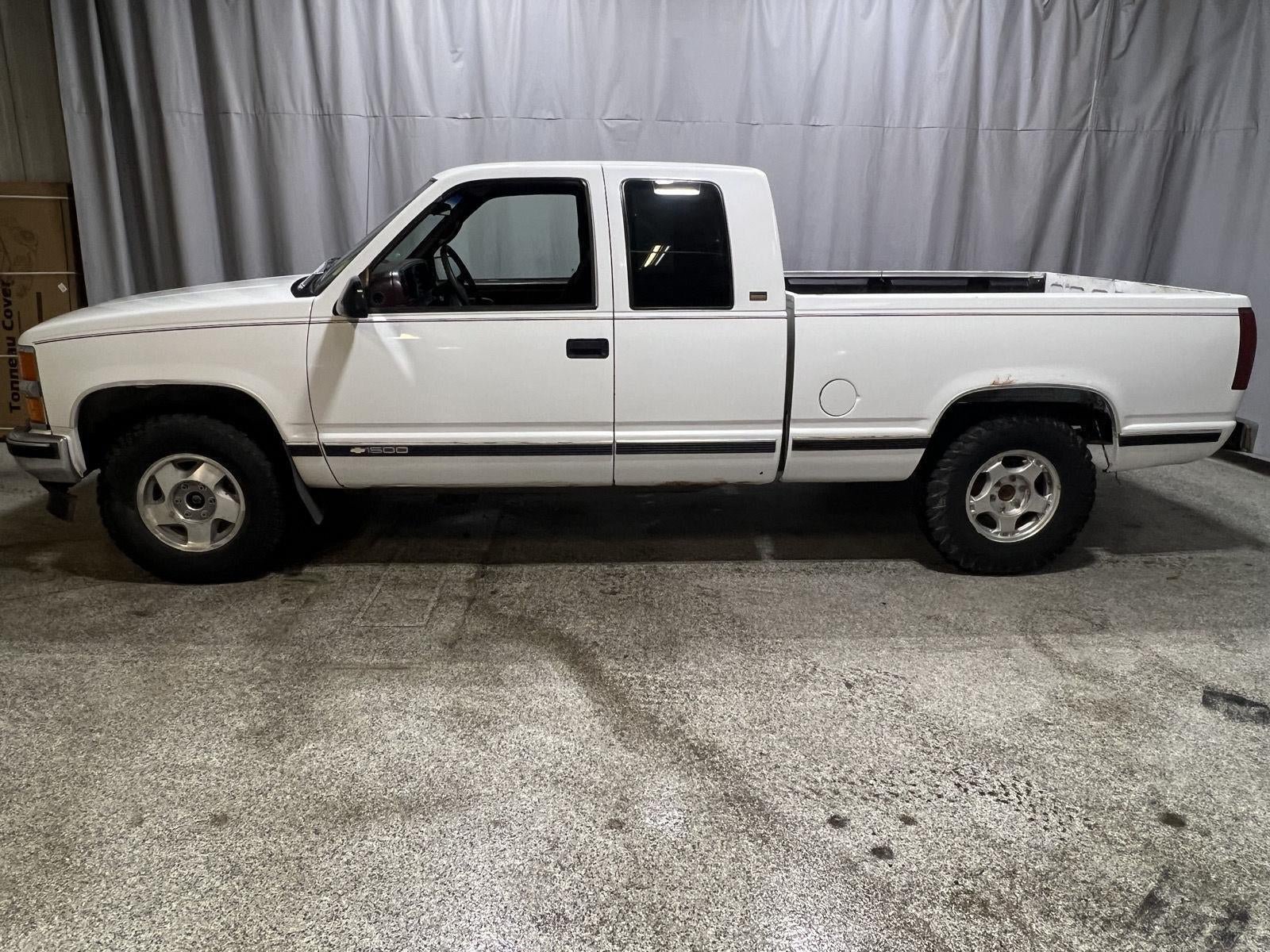 Used 1995 Chevrolet Silverado 1500 4x4 Extended Cab image 5