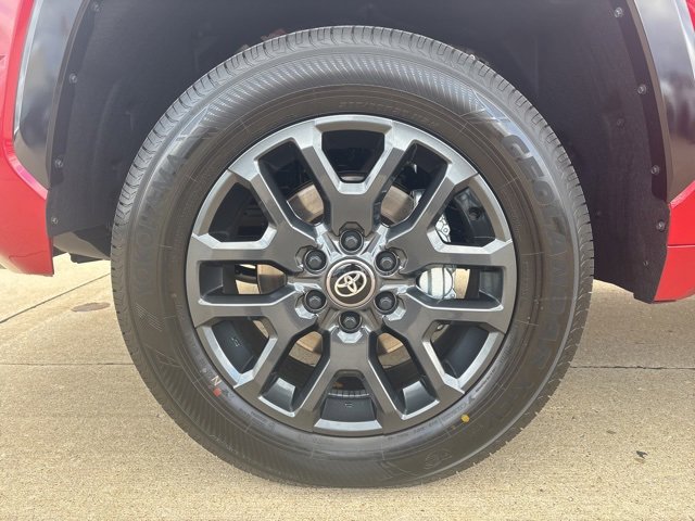 New 2026 Toyota Tundra Platinum image 5