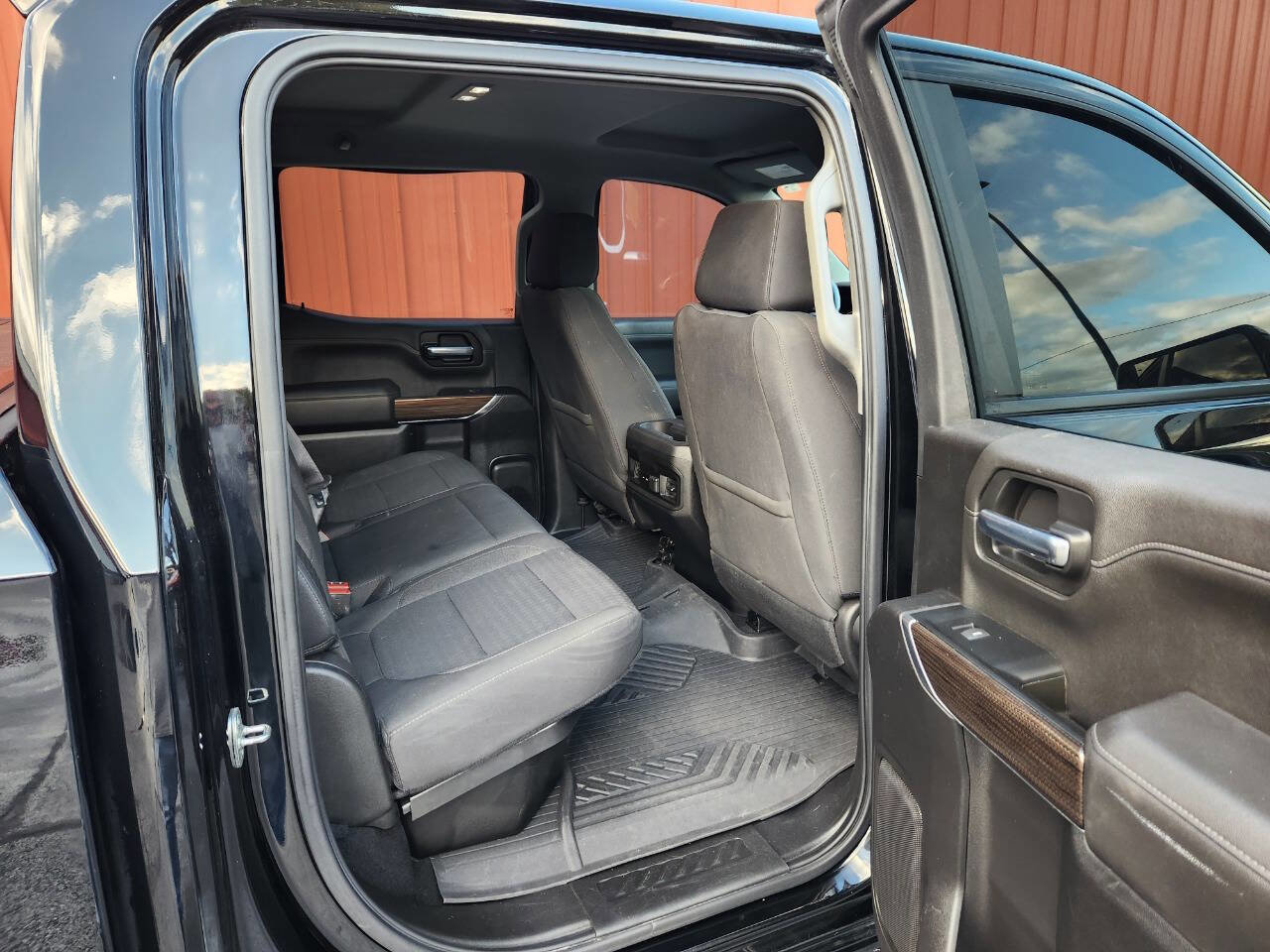 Used 2022 Chevrolet Silverado 1500 LT Trail Boss w/ Convenience Package II image 13