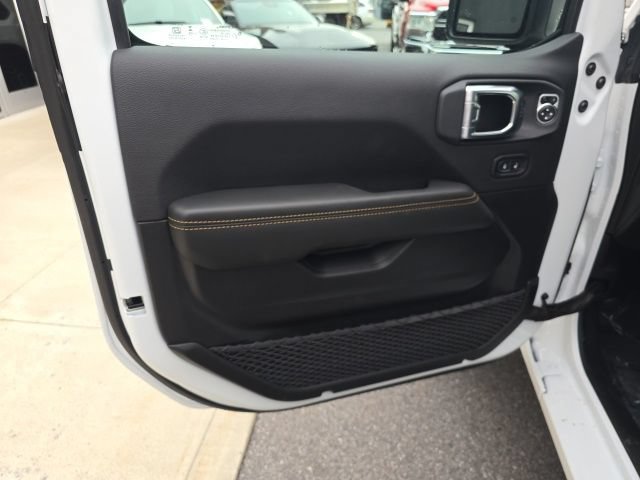 New 2026 Jeep Gladiator Sport AWD/4WD image 10