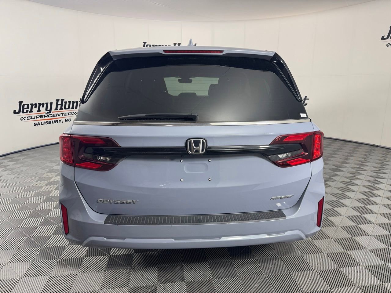 Used 2025 Honda Odyssey Sport-L image 8